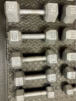 The Couple's Set... Cast Iron Hex Dumbbells: 5s, 8s, 10s, 12s, 15s, 20s, 25s and 30 pounders. Brute W= 250#