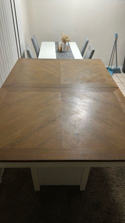 Dinning table