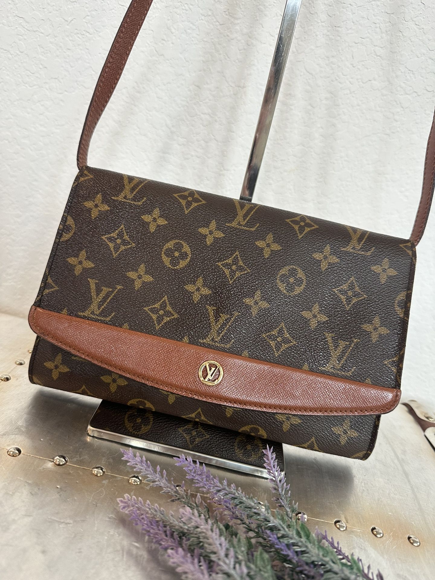 Louis Vuitton Bordeaux 2-Way Clutch / Shoulder Bag