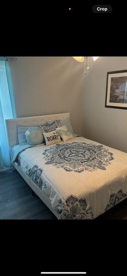 Queen Bed