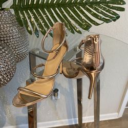 Bronze High heel Size 7 