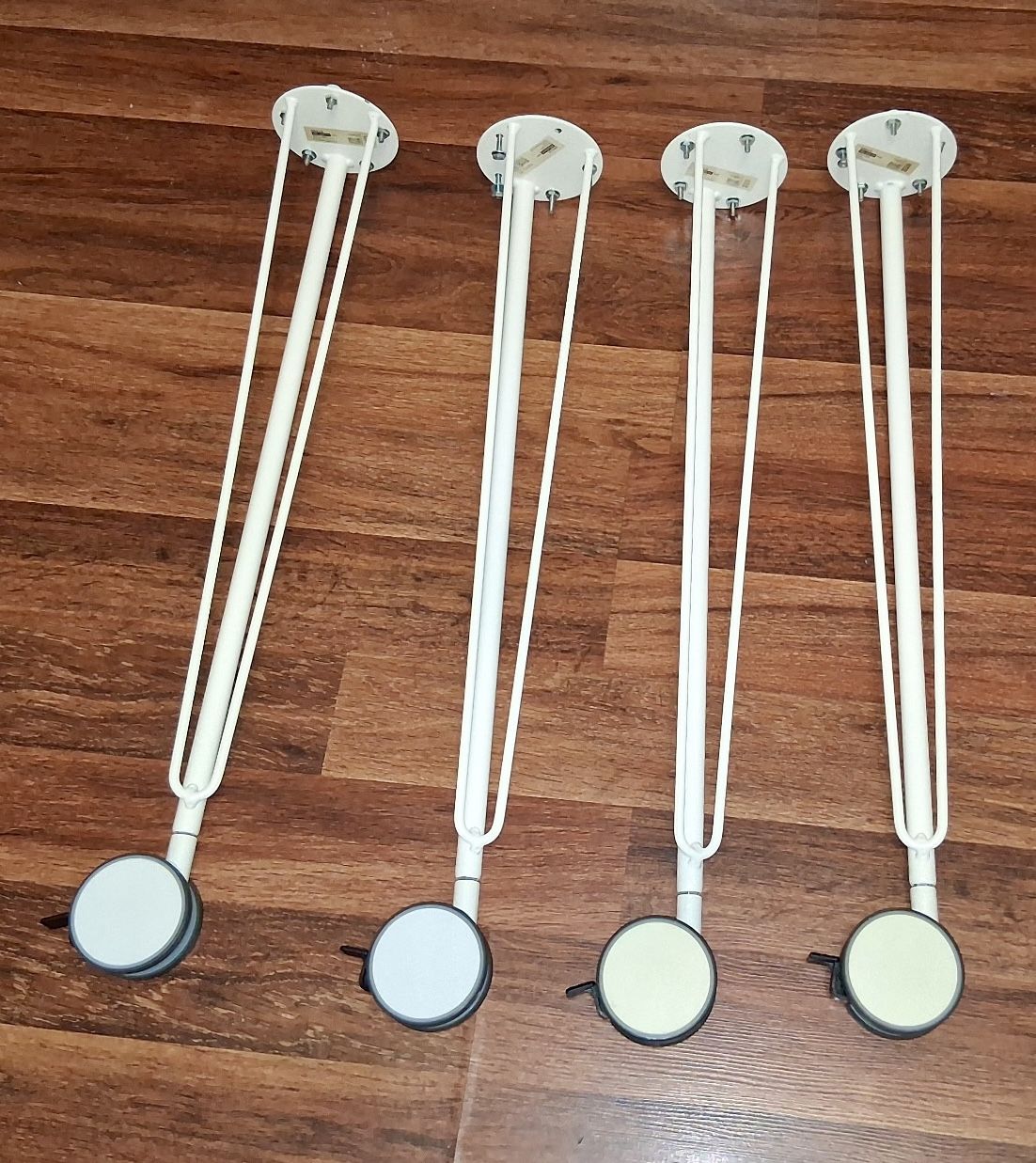 Castor Style Legs