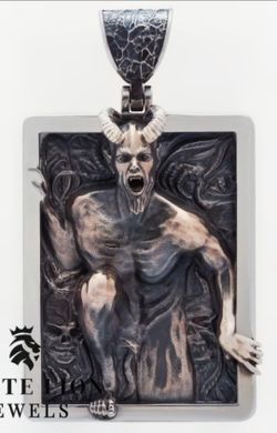DEMON BIKER PENDANT 925 STERLING SILVER AND  22' MACHING 925 SILVER CHAIN
