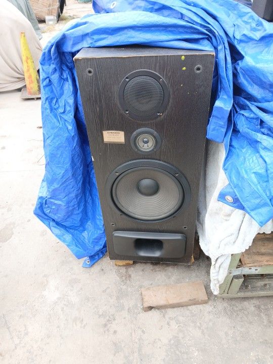 Pioneer 3way Floor Speakers