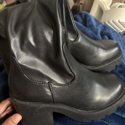 Steve Madden Boots 7.5 