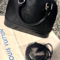 Louie Vuitton ALMA BB