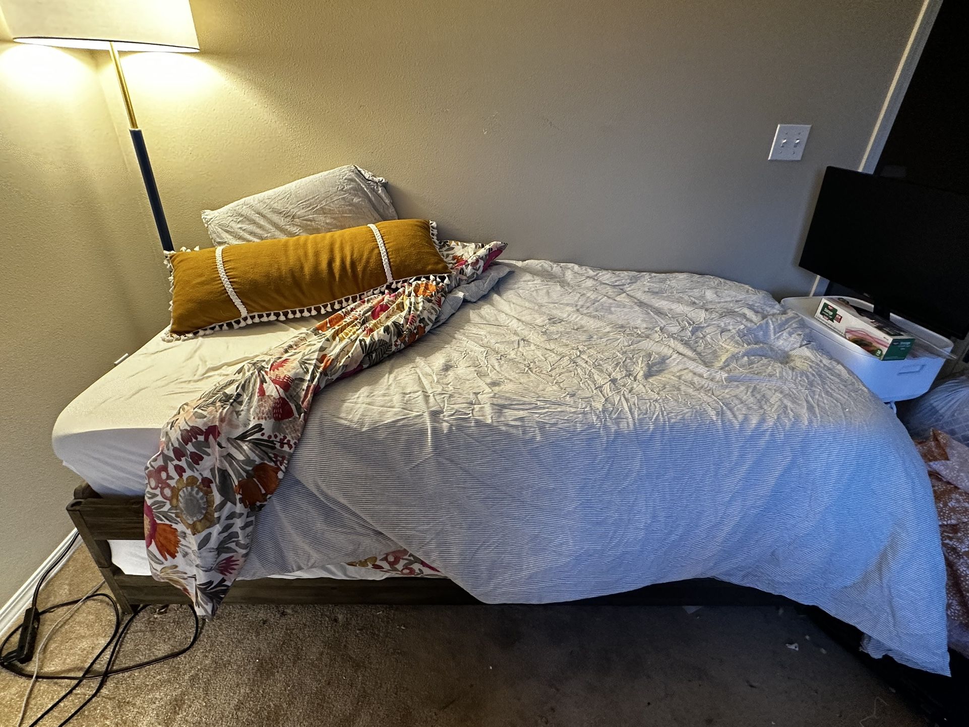 IKEA Utåker Stackable Twin Bed Frames Dark Wood Stain - MATTRESSES NOT INCLUDED