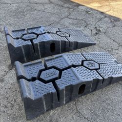 Vehicle Ramps
