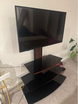 Tv con mesa gratis
