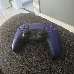 PS5 Controller Purple