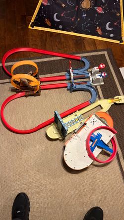 Hot wheel track sets