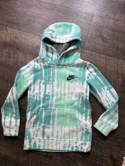 NIKE hoodie 5/6 tie dye ocean blues cloud colors . kids child’s boys or unisex