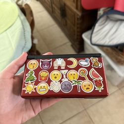 Red Nintendo DS+ DS game