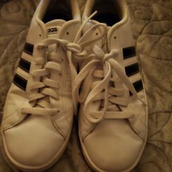 Adidas Womans Court Sneakers Size 9
