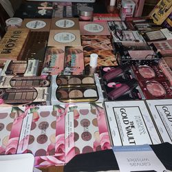 TONS OF MAKE~UP AND ACCESSORIES