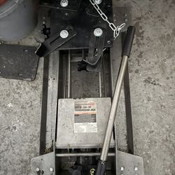 Low Lift Transmission Jack
