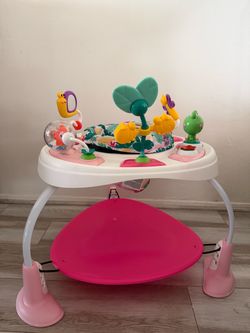 Baby Activity Center / Exersaucer – Great Condition