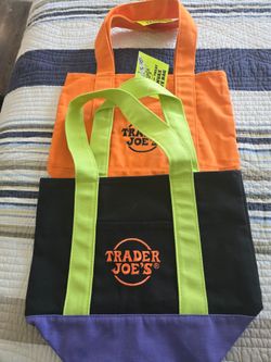 Trader Joes Mini New Totes with tags