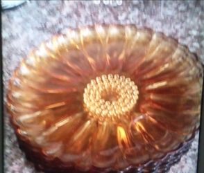 Sunflower vintage amber plates and cups