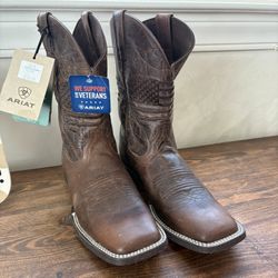 Mens NEW Ariat Boots Size 8.5