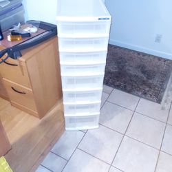 8 Drawer Mini - Chest $20
