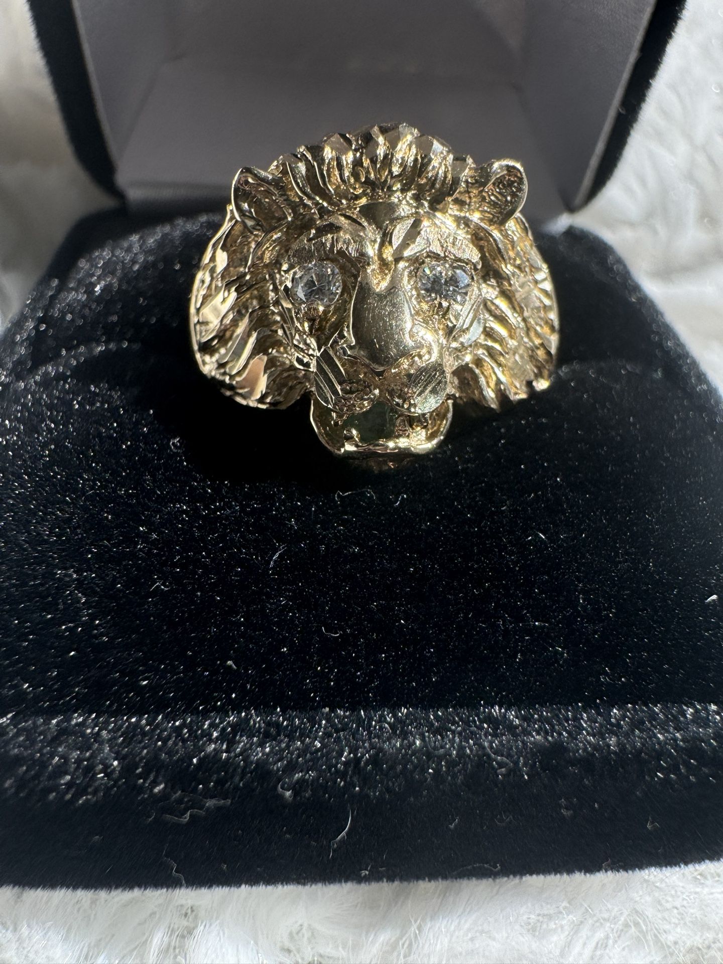14K Gold Lion Head Ring