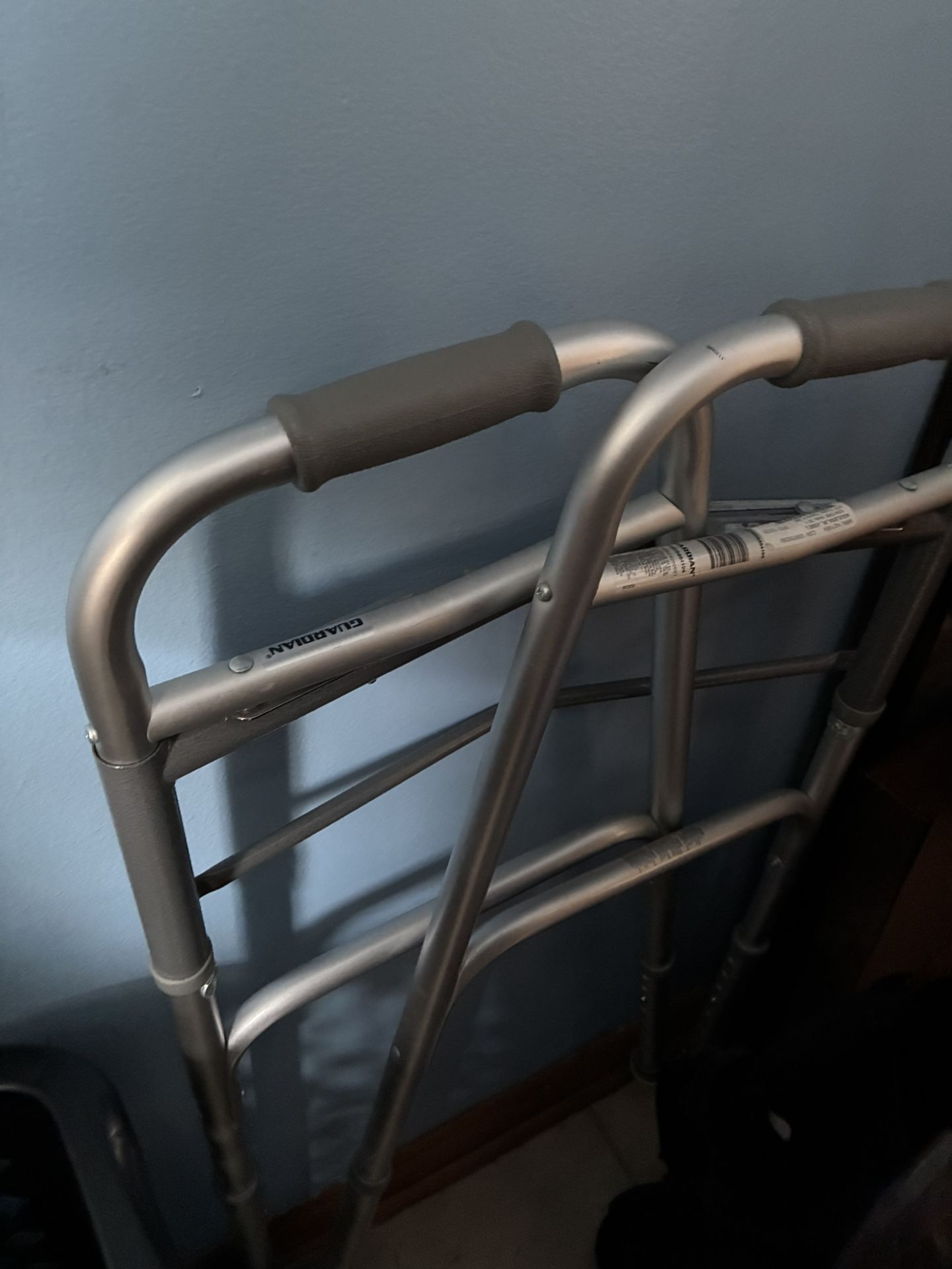 2 Wheel Walker