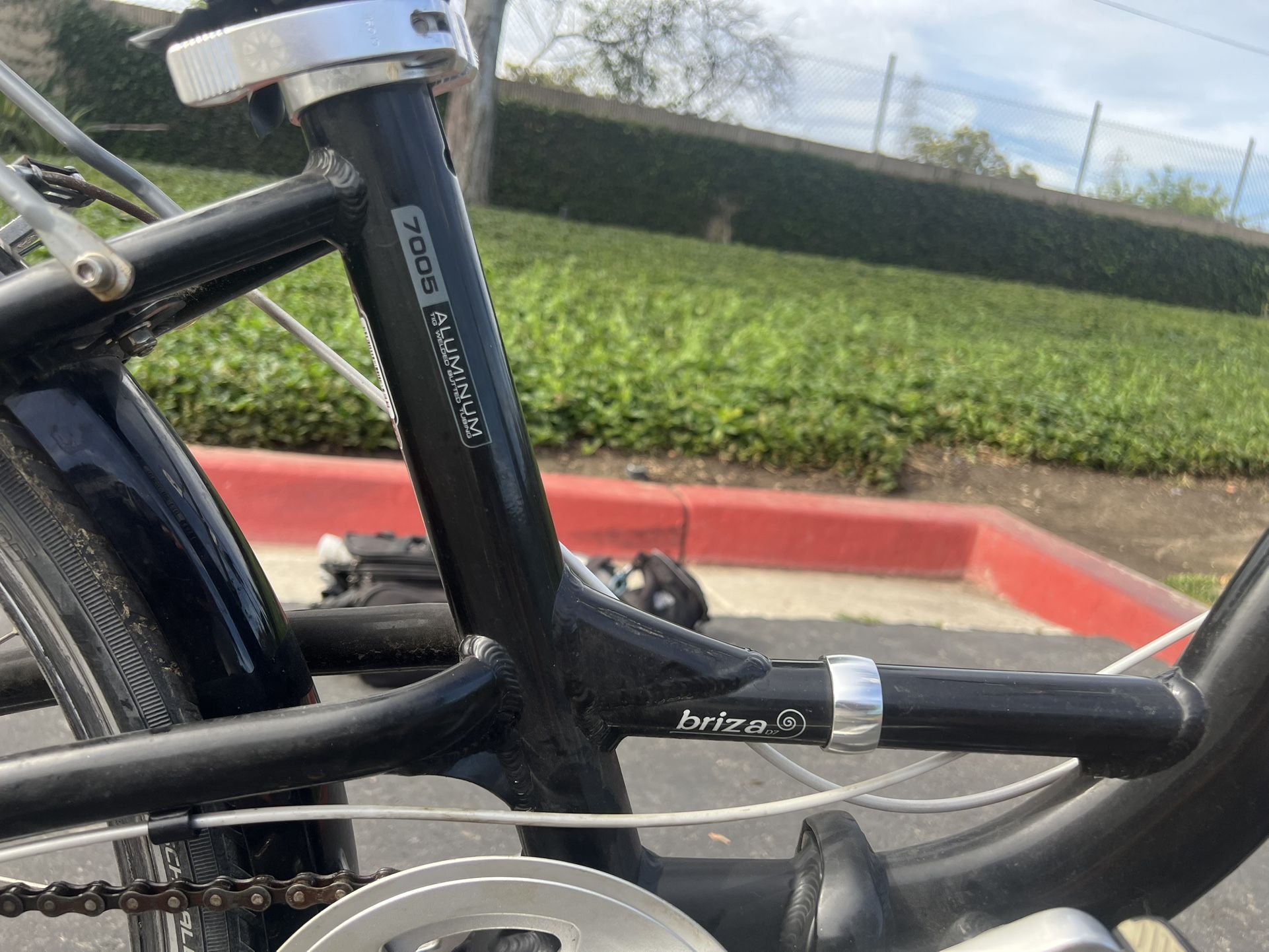 Dahon Briza D7 Folding Good Condition