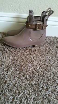 Size 13 little girl rain ankle booties