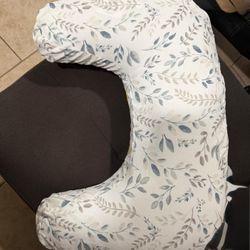 Breast Feeding Pillow 