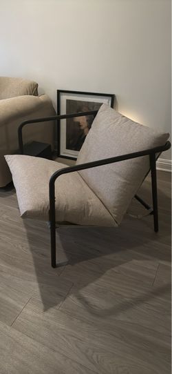 Mid century/ Modern Accent Chair