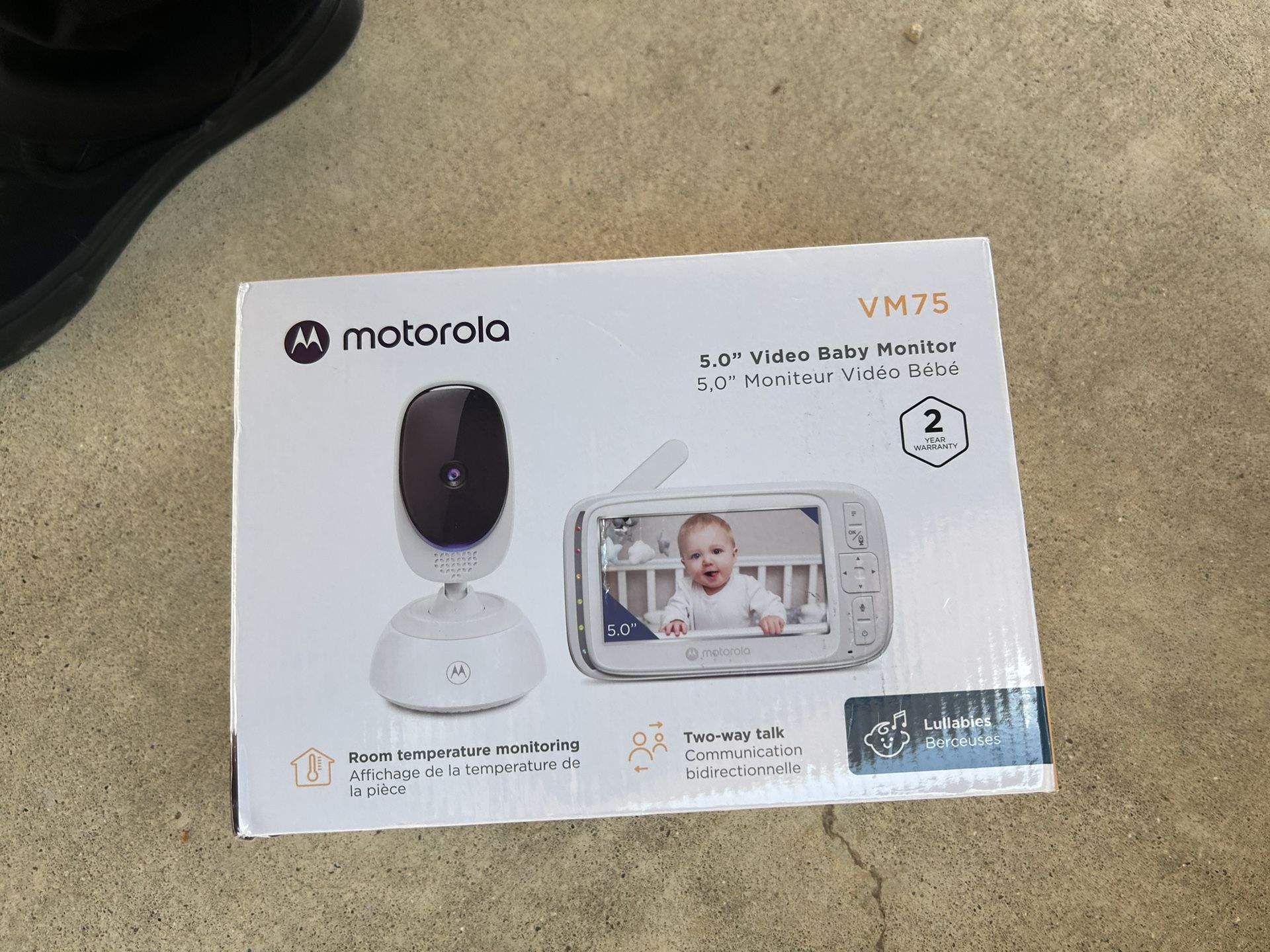 Motorola video baby monitor VM 75
