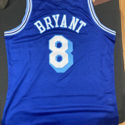 Blue  Lakers Kobe Bryant #8 96/97 season jersey large Mitchell Ness