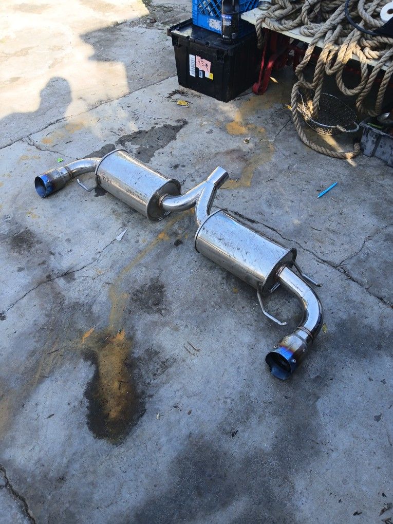 MEGAN RACING EXHAUST!! NOT SURE FOR WHAT!! 125$