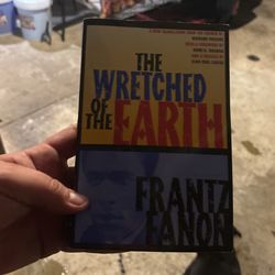 The Wretched Of The Earth - Frantz Fanon