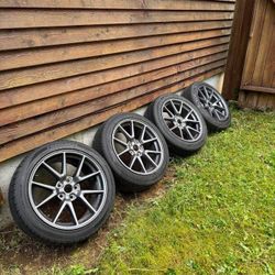 18” Tesla Model 3 Wheels With Aero Wheel Covers