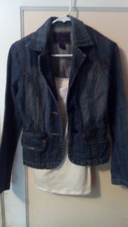 NWOT Salt & Pepper Blue Denim jacket size Small