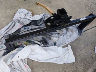 CHEVROLET  HITCH FOR TOWING