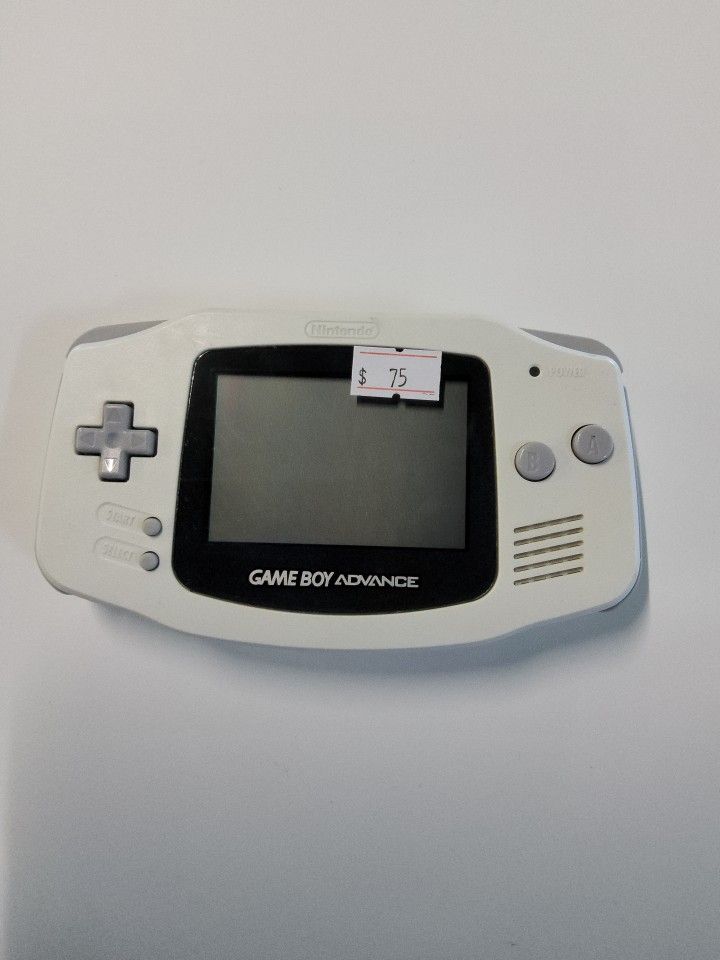 GAME BOY ADVANCE NINTENDO (White & Grey)