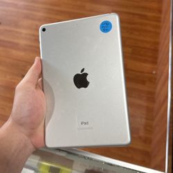 iPad Mini 5th Generation 64GB WiFi Only Used 