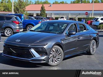 2025 Hyundai Sonata Hybrid