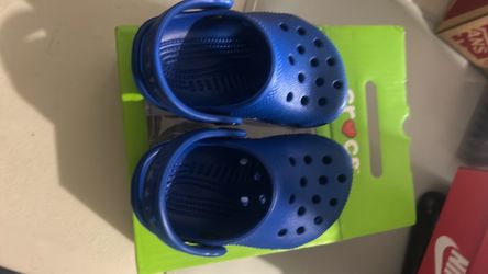 Baby crocs