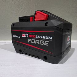 Milwaukee
M18 18V Lithium-Ion REDLITHIUM FORGE HD 12.0 Ah Battery Pack