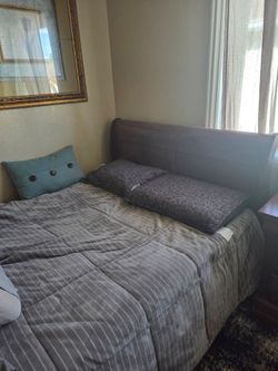 Full size sleigh frame with nightstand