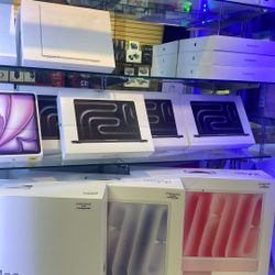 14”MacBook Pro M5 24Ram 1TB SSD 