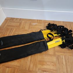 EQUIPMENT LADER RUNNING