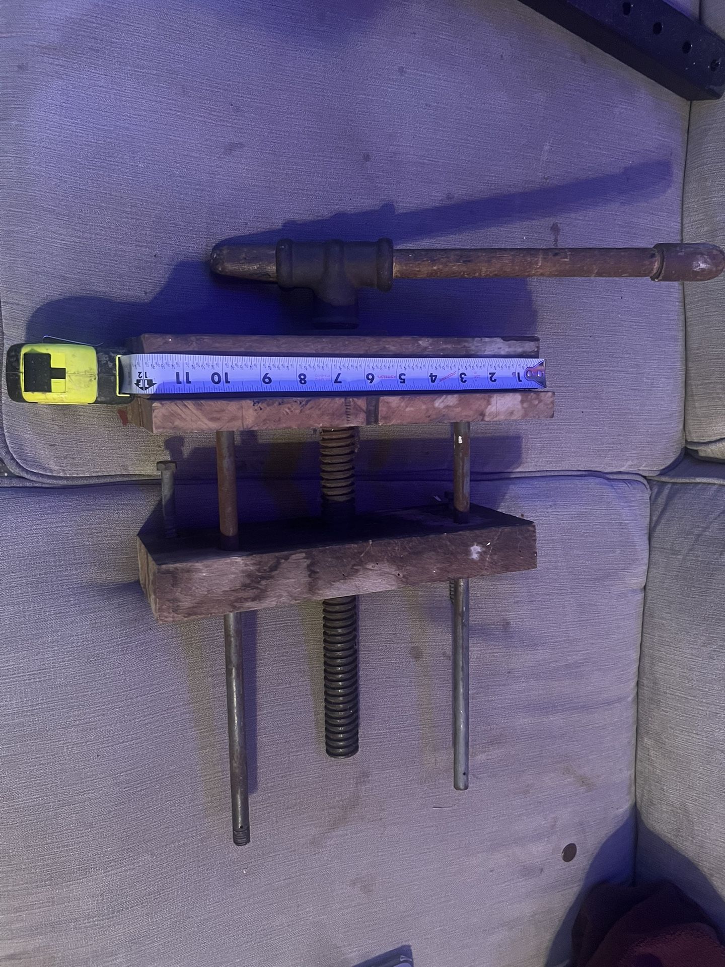 Vintage Vise