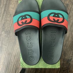 Gucci slides 