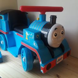 Thomas the Train Ride On Wheels Fisher Price  W/ 6v Battery