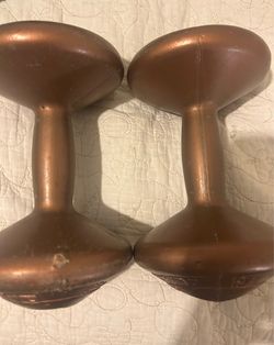 Set of dumbbells